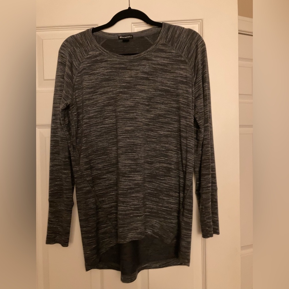 Champion Elite size Medium top